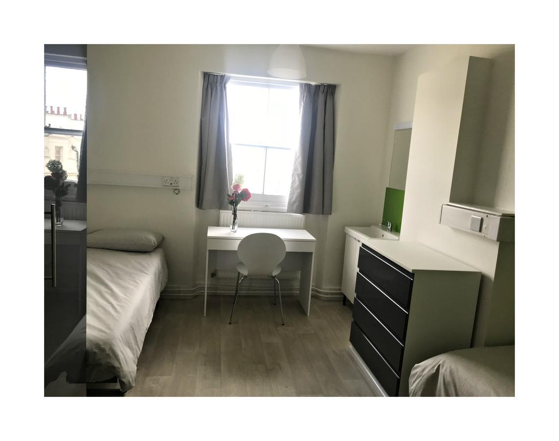 Standard Zweibettzimmer
