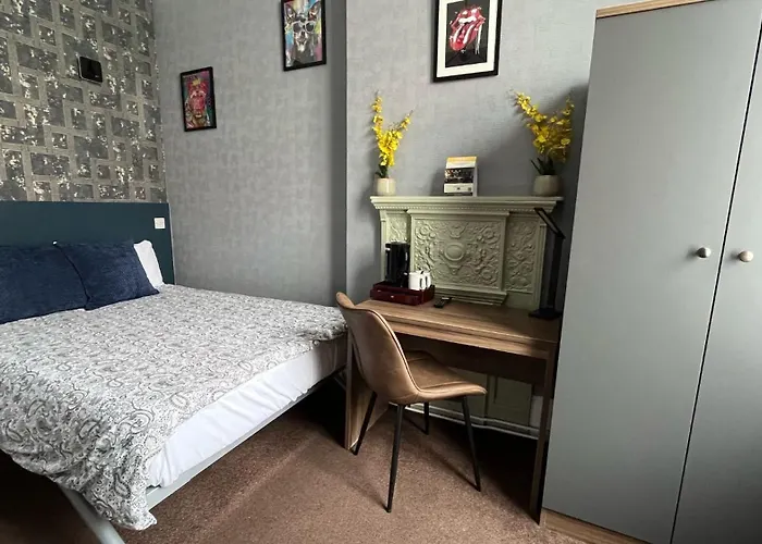 Charlotte Guest House London